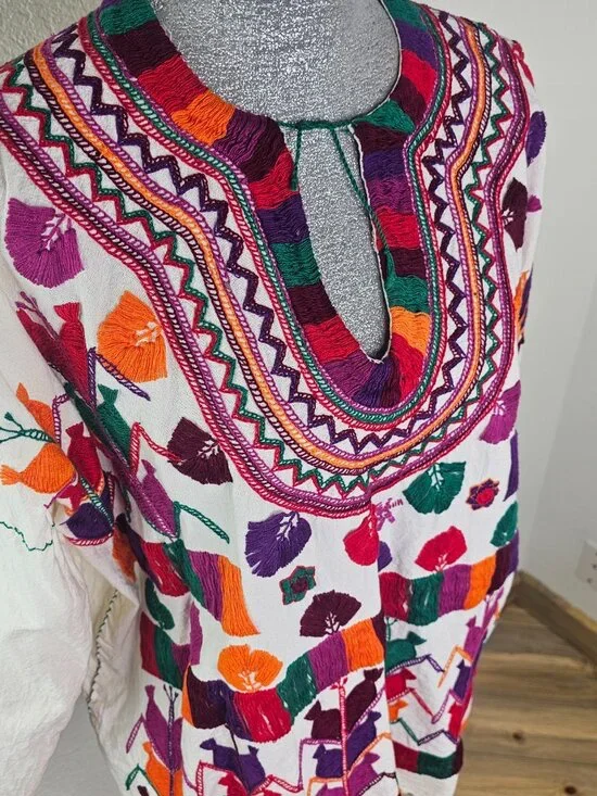 Mexican Embroidered Tunic Top - Picture 3 of 5